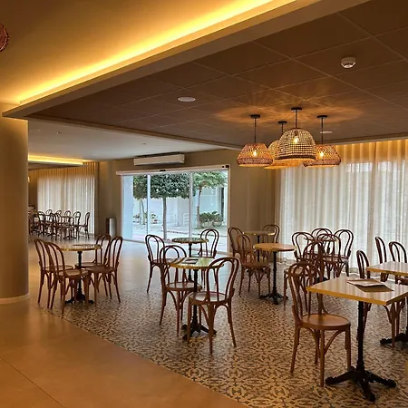 - Don Juan Tossa 酒店 *
