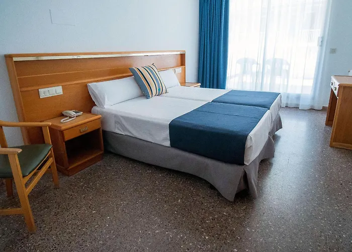 - Don Juan Tossa * Tossa de Mar