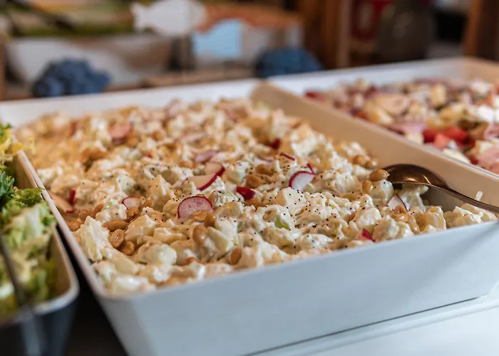 - Don Juan Tossa * Tossa de Mar