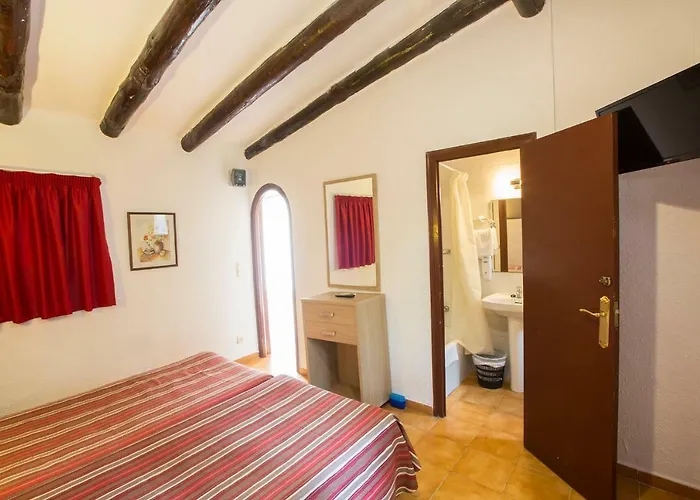 - Don Juan Tossa Hotel *