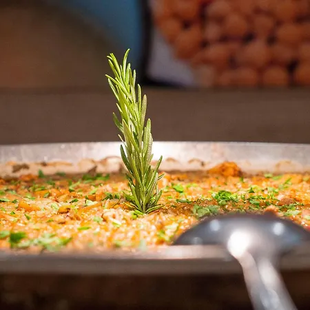 - Don Juan Tossa Готель