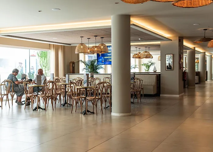 - Don Juan Tossa Tossa de Mar