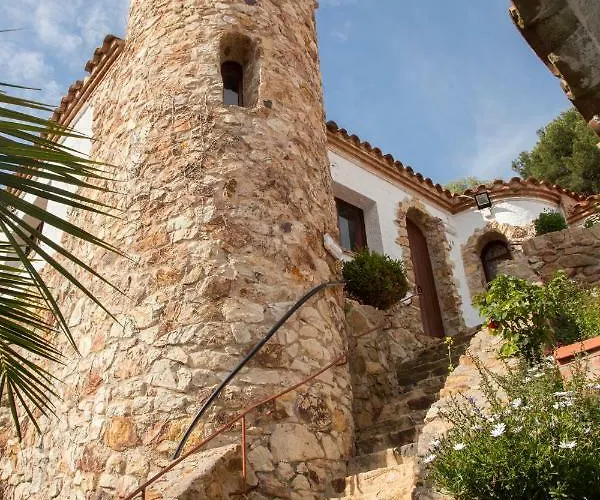 - Don Juan Tossa Hotel *