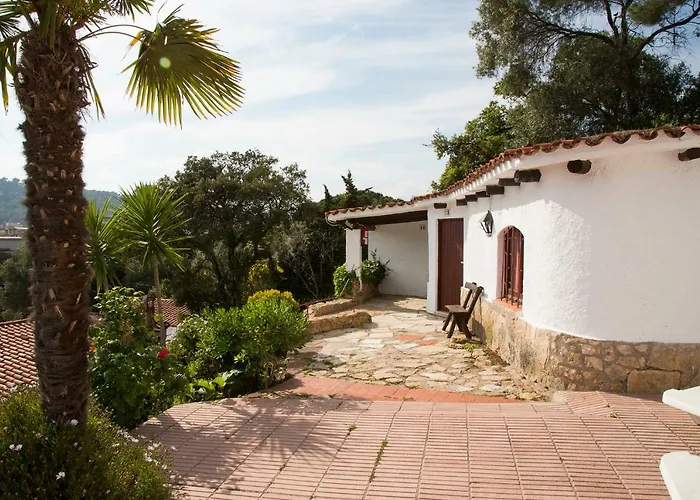 - Don Juan Tossa Hotel